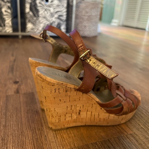 Guess Brown Cork Wedges - Picture 4 of 9